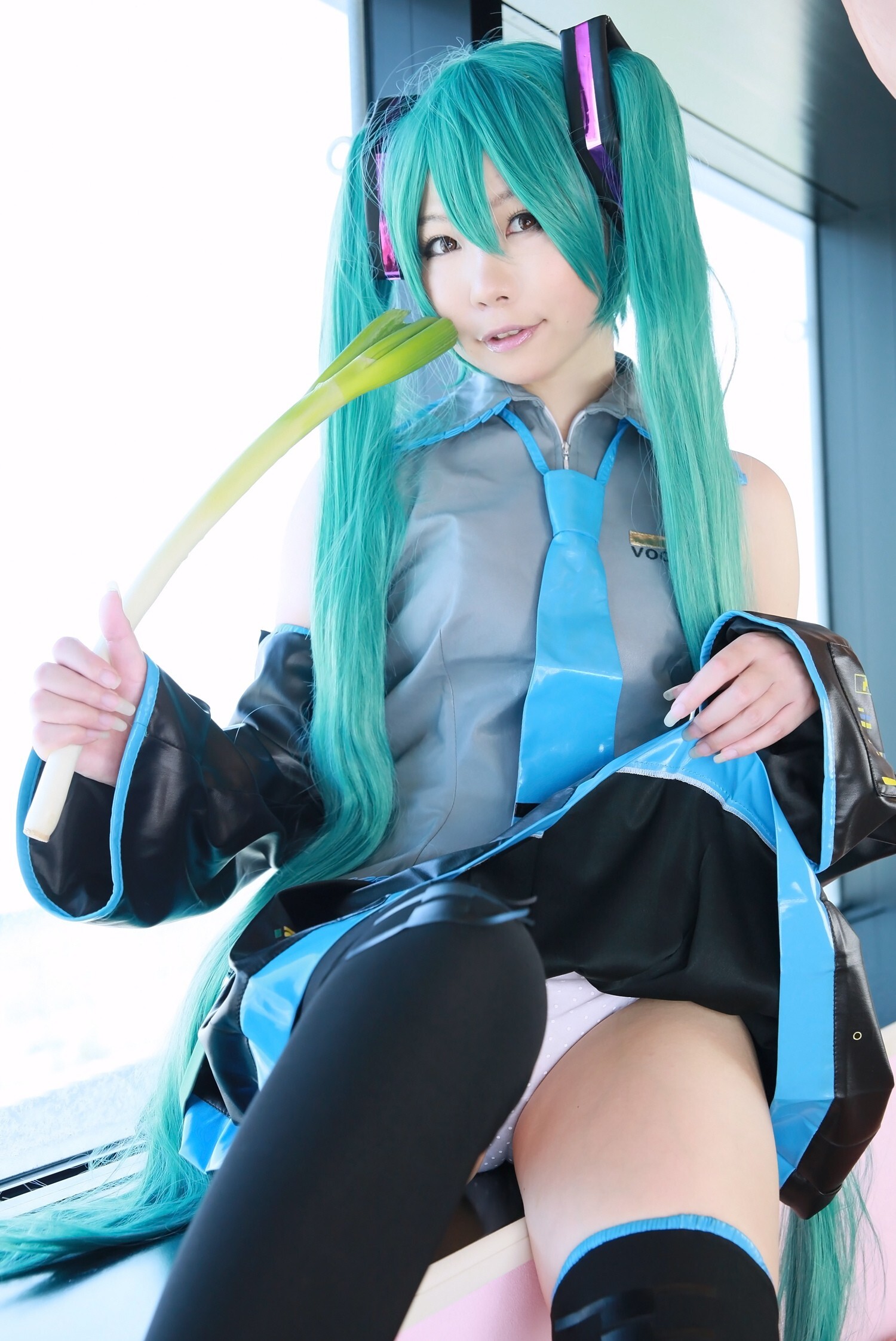 [Cosplay] 2013.04.10 Ultra hot new Vocaloid Set